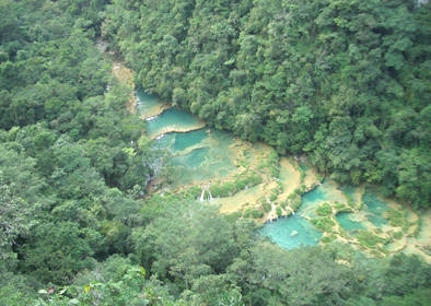 Semuc Champey von oben