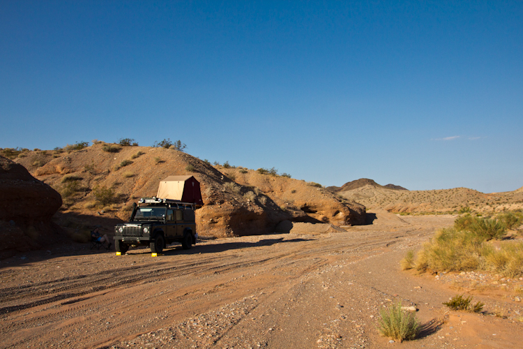 Camp next to Lake Mead