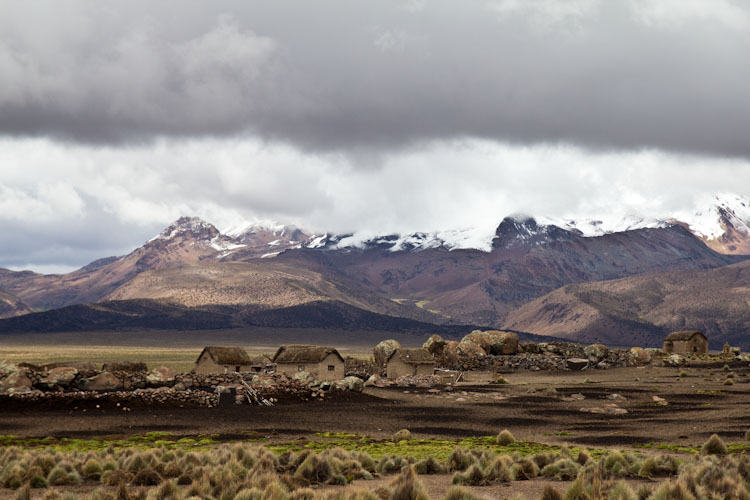 Bolivia: Sajama NP - basic village22