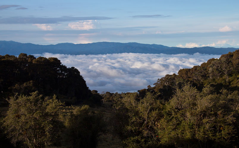 Costa Rica: Central Highlands - NP Irazu: in the morning