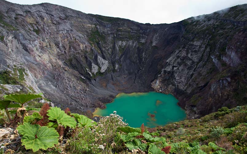 Costa Rica: Central Highlands - NP Irazu: Craterlake