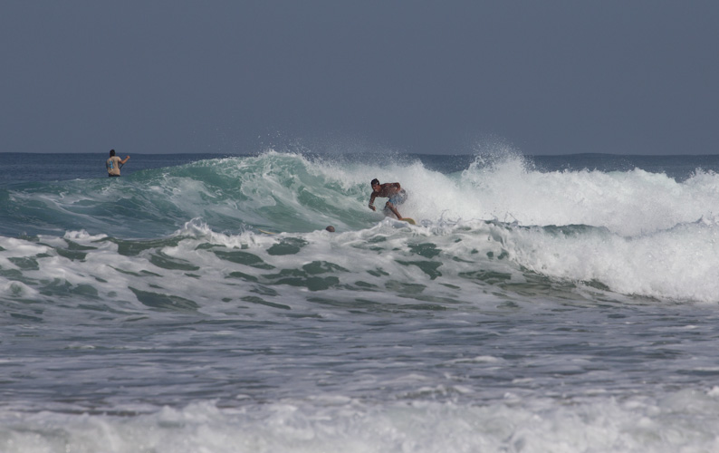 Costa Rica: Peninsula de Nicoya - Playa Avellana: surfing ...
