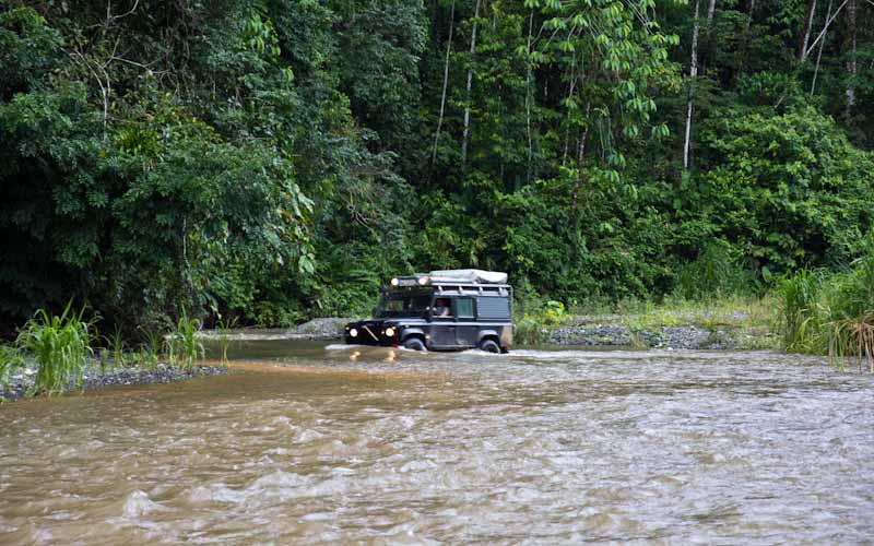 Costa Rica: Peninsula Osa - NP Corcovara:River Crossing close to Los Platos