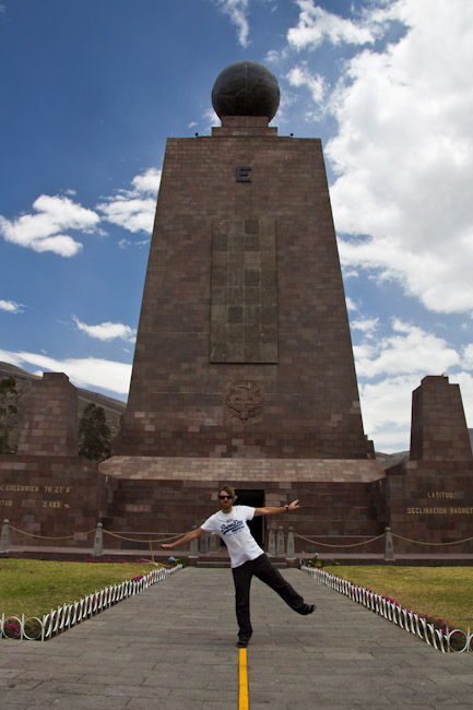 Ecuador: second Equator crossing - Mitad del Mundo