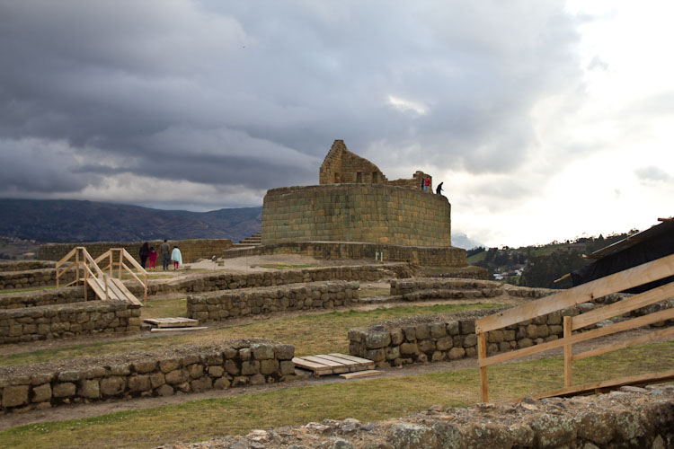 Ecuador: Ingapirca Ruins