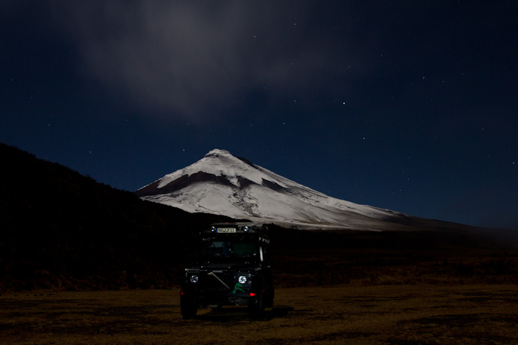 Ecuador: NP Cotopaxi - Cotopaxi: by night