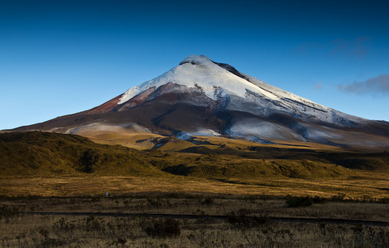 Ecuador: NP Cotopaxi - Cotopaxi: sunset