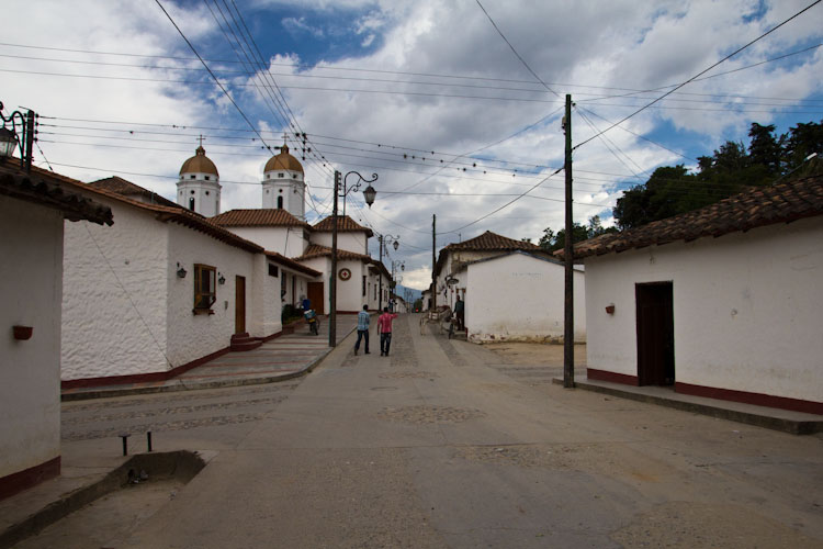 Colombia: Los Estoraques - Playa de Belen