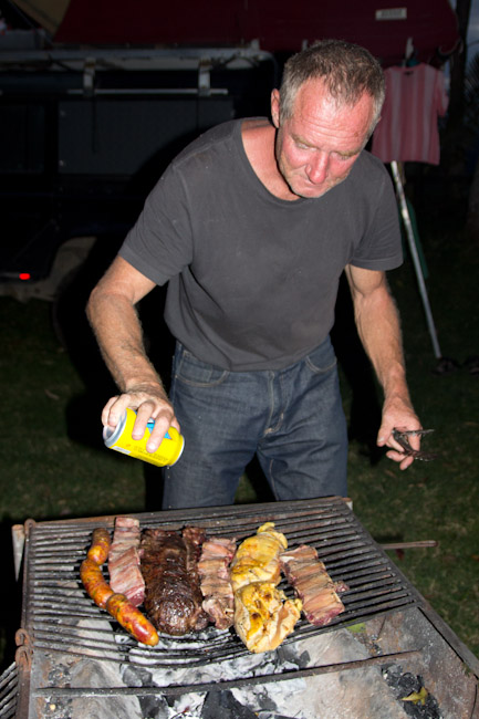 Colombia: Coffee Region - Salento: Barbecue time