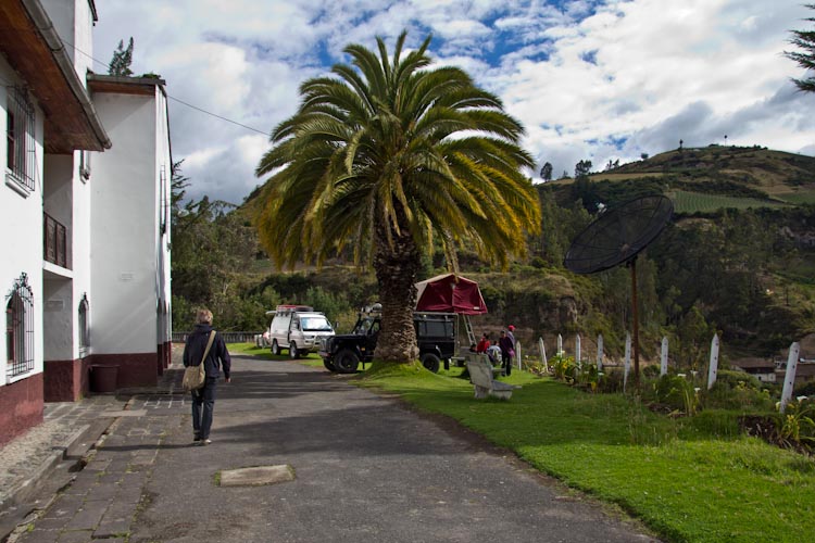 Colombia: Santuario Las Lajas - great Campspot