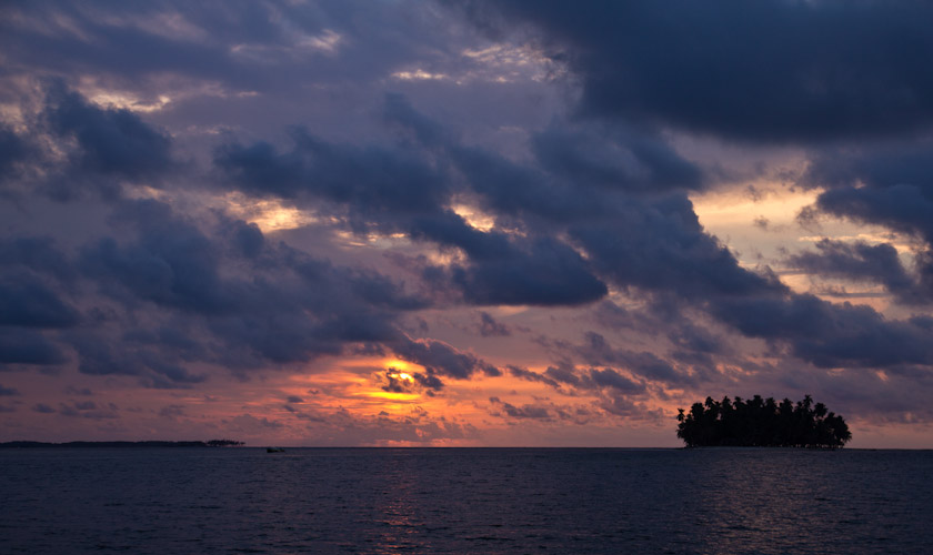 Panama: San Blas - Sunset