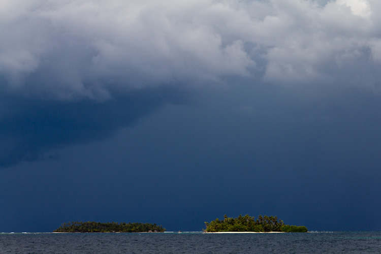 Panama: San Blas - Thunderstorm