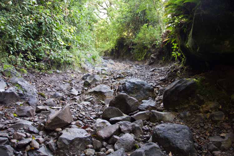 Panama: central mountains - Volcano Baru: bad roads