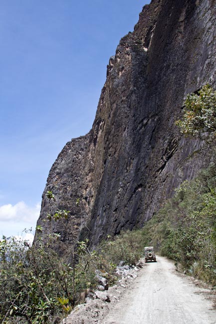 Peru: Cordillera Blanca - Laguna Paron: on the way