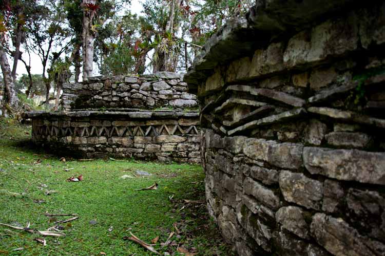 Peru: Kuelap - Round Houses