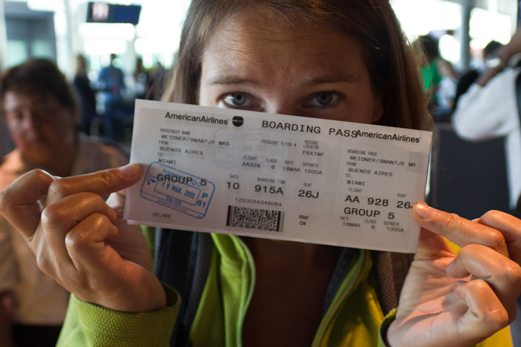 Argentina: Buenos Aires - Airport: Boarding