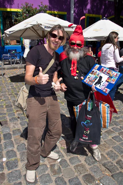 Argentina: Buenos Aires - La Boca: Strange people