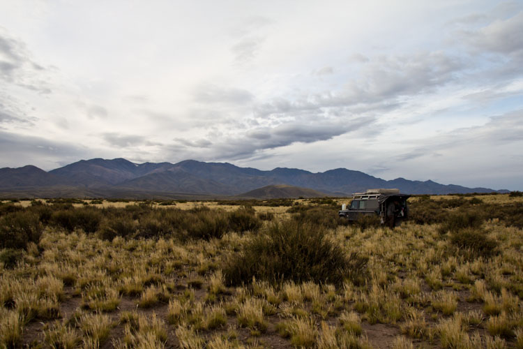 Argentina: Laguna Diamante - waiting for better weather