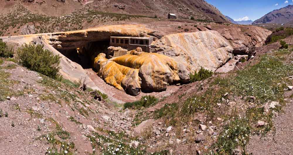 Argentina: Paso los Libertadores - Puente del inca