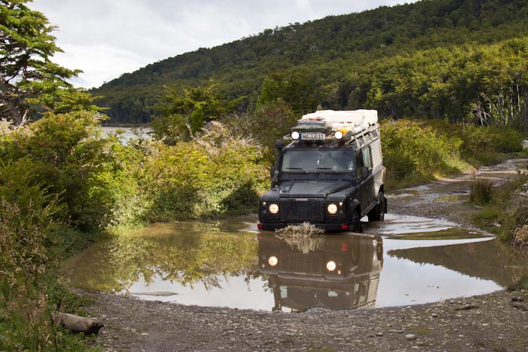 Chile: Ruta 9 - Faro san Isidro: on the way to most southern point