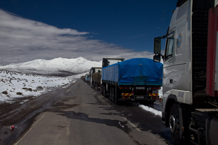 Chile: border to Bolivia - truck driver need to be patient