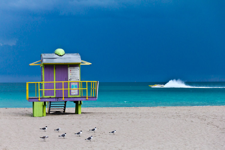 USA: Florida - Miami: Miami Beach Thunderstorm