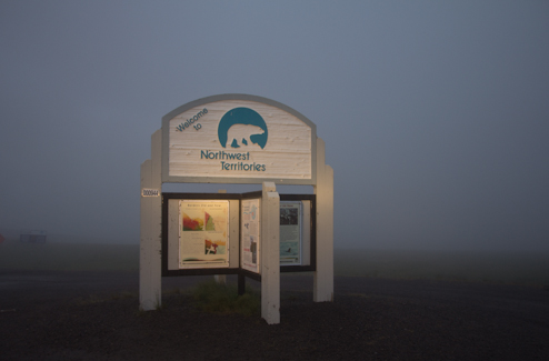 Border to Northwest Territorries