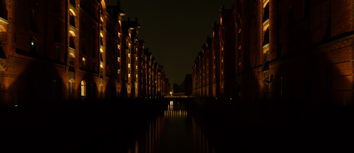 Speicherstadt bei Nacht