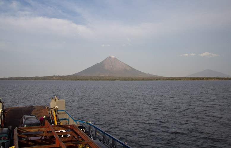 Nicaragua: Ometepe - view from the ferry